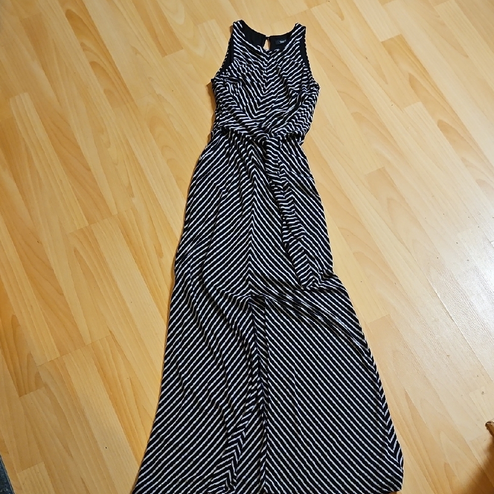 White House Black Market Black and White Striped Dress